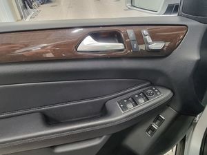 Mercedes GLS350 bild 16
