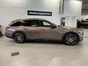 Mercedes E300 bild 2