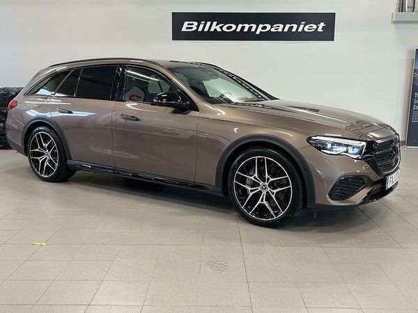 Mercedes E300 de 4MATIC All-Terrain Premium Nappa Massage Burmest - 2026