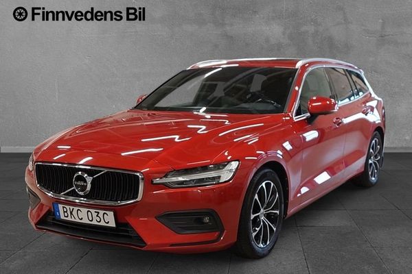 Volvo V60 D3 AWD Momentum Advanced SE II 360, Panorama, HUD - 2020