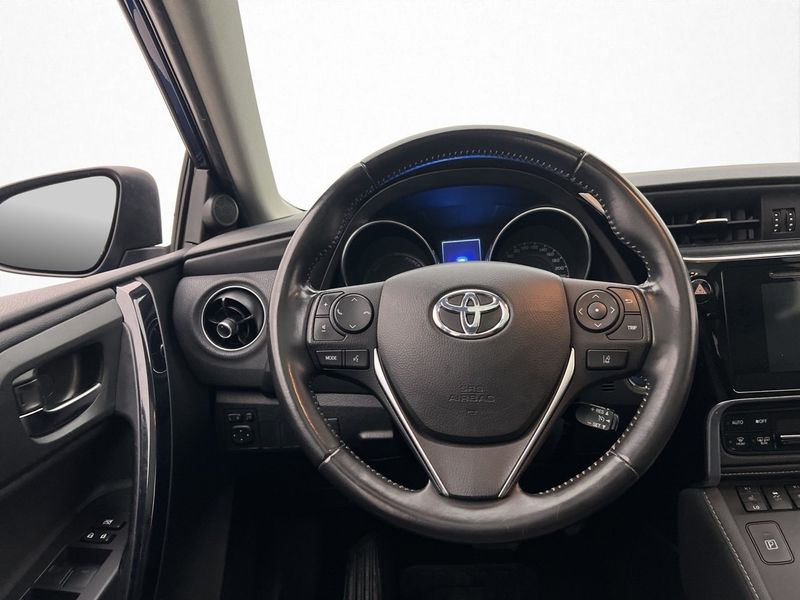 Toyota Auris bild 12