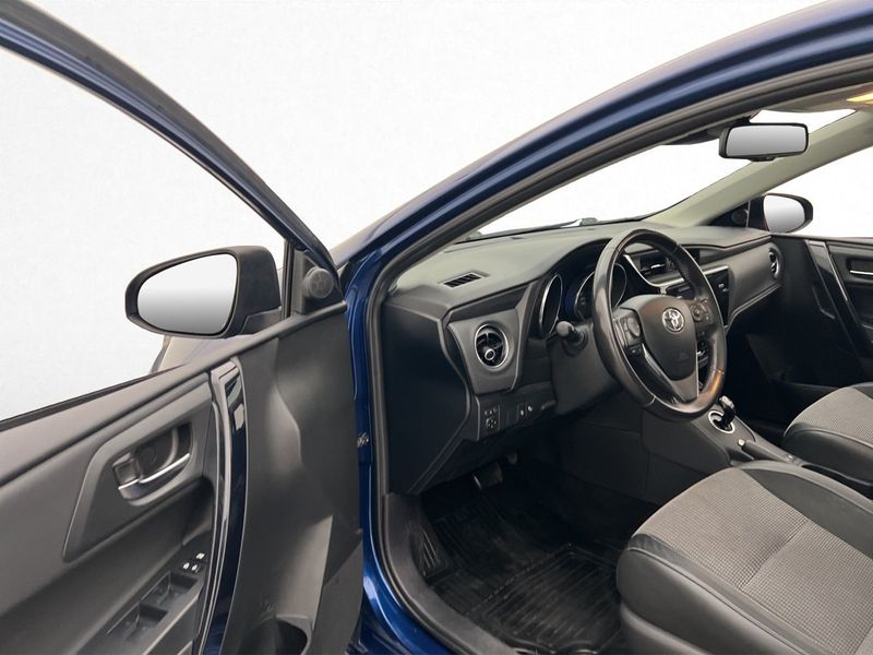 Toyota Auris bild 9