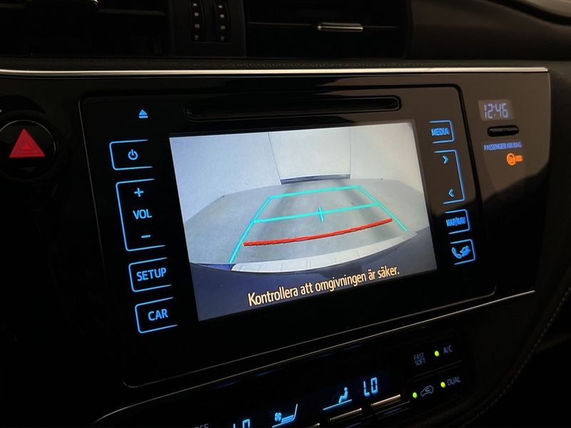 Toyota Auris bild 17