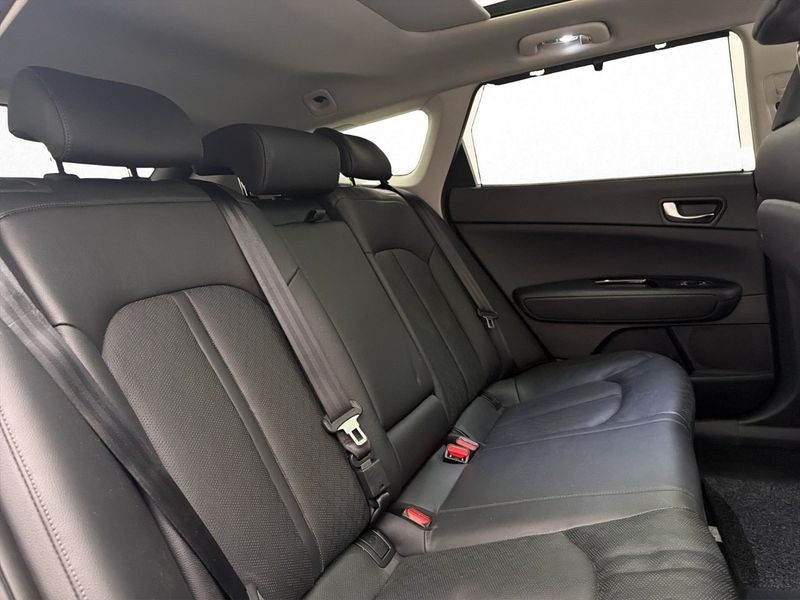 Kia Optima bild 33