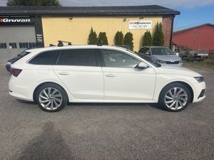 Skoda Octavia bild 2