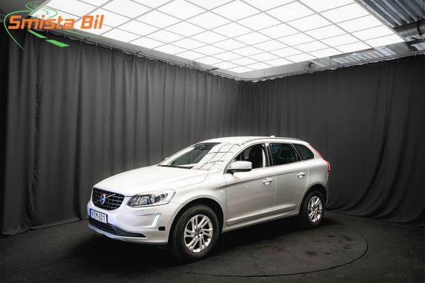 Volvo XC60 D3 CLASSIC 1-ÄGARE DRAG D-VÄRMARE VÄLSERVAD RATTVÄRME - 2017
