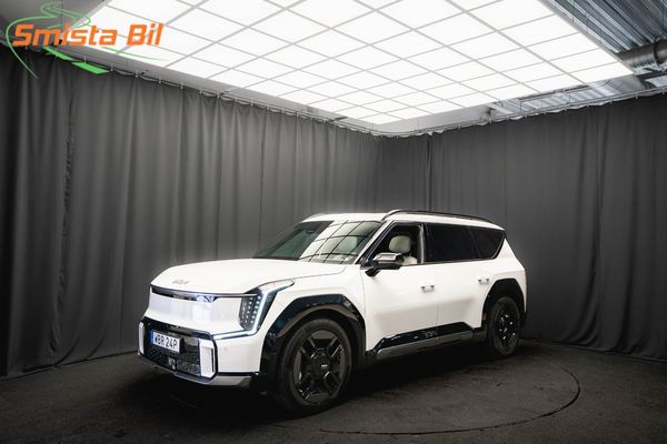 Kia EV9 AWD GT-Line 7-Sits PANO 360° HUD 98%SoH 1-ÄGARE MOMS - 2024
