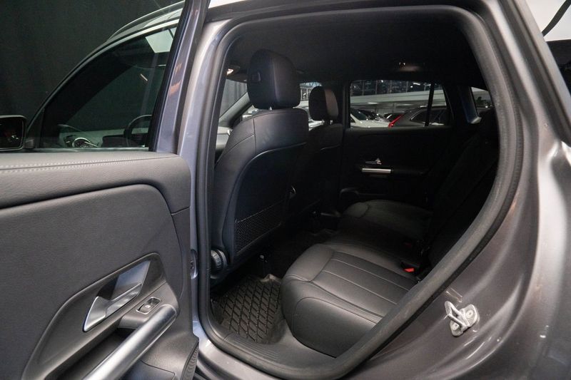 Mercedes GLA250 bild 19