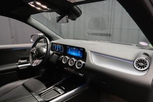 Mercedes GLA250 bild 17