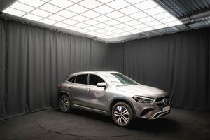 Mercedes GLA250 bild 5