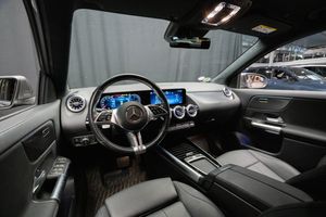 Mercedes GLA250 bild 11