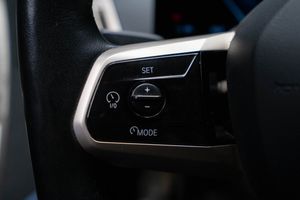 BMW iX bild 23