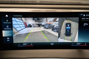 BMW iX bild 12
