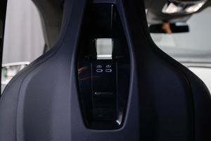 BMW iX bild 20