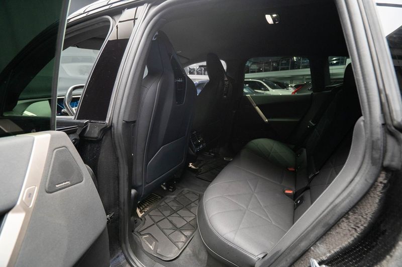 BMW iX bild 22