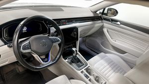 Volkswagen Passat bild 7