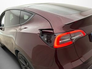 Tesla Model Y bild 30