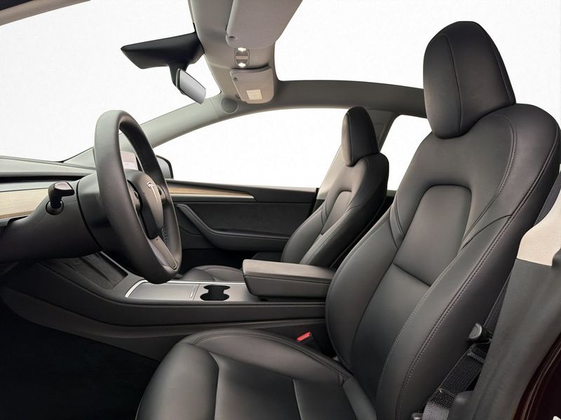 Tesla Model Y bild 14