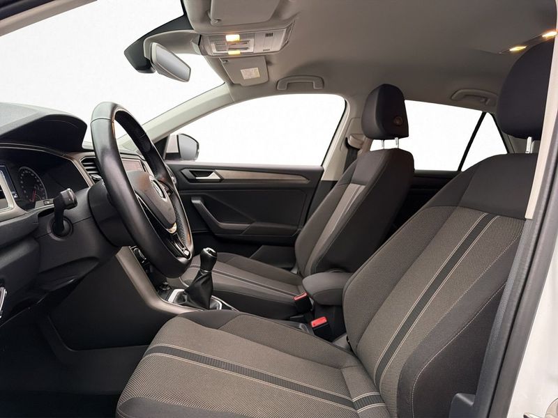 Volkswagen T-Roc bild 12