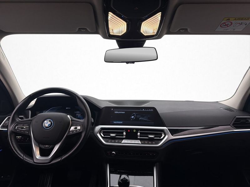 BMW 330 bild 14