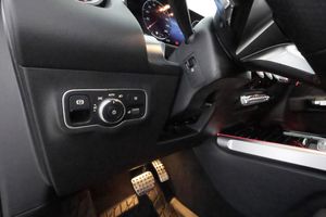 Mercedes GLB200 bild 23