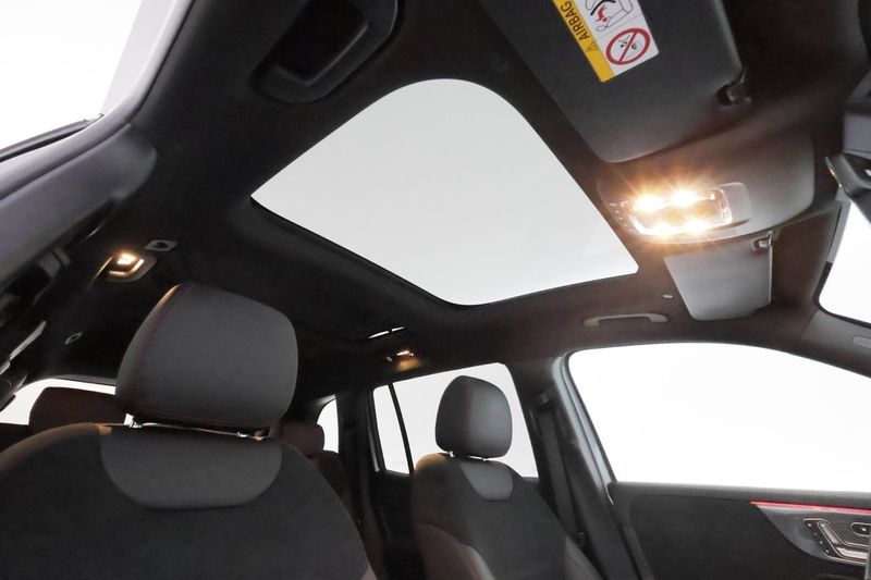 Mercedes GLB200 bild 34