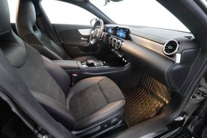 Mercedes CLA200 bild 13