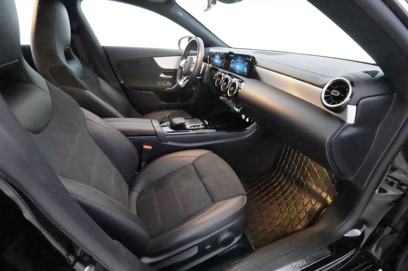 Mercedes CLA200 bild 13