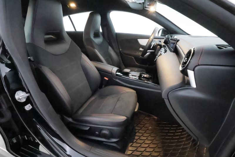 Mercedes CLA200 bild 14