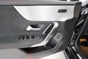 Mercedes CLA200 bild 16