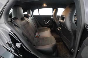 Mercedes CLA200 bild 15