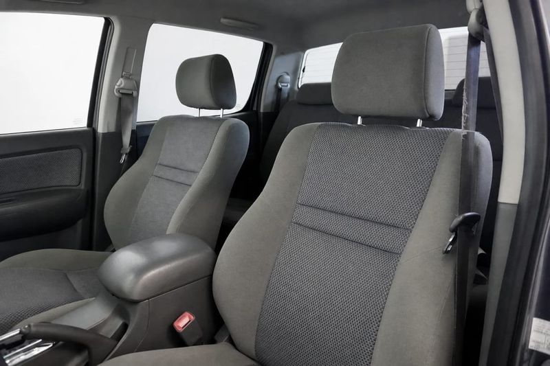 Toyota Hilux bild 12