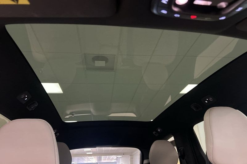Volvo EX90 bild 8