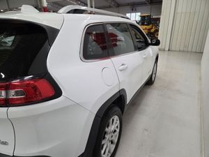 Jeep Cherokee bild 6