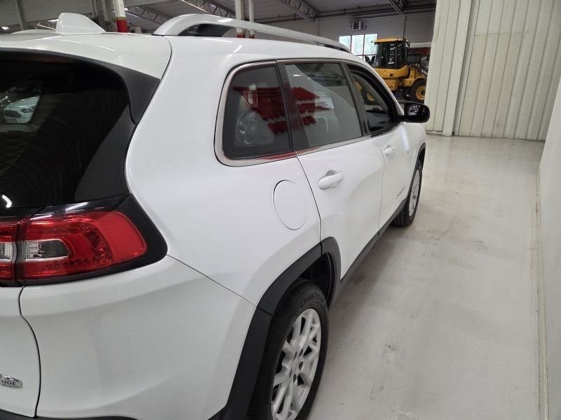 Jeep Cherokee bild 6