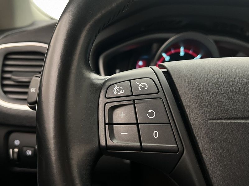 Volvo V40 bild 15