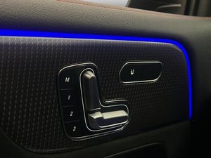 Mercedes EQB300 bild 15
