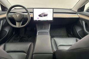 Tesla Model 3 bild 6