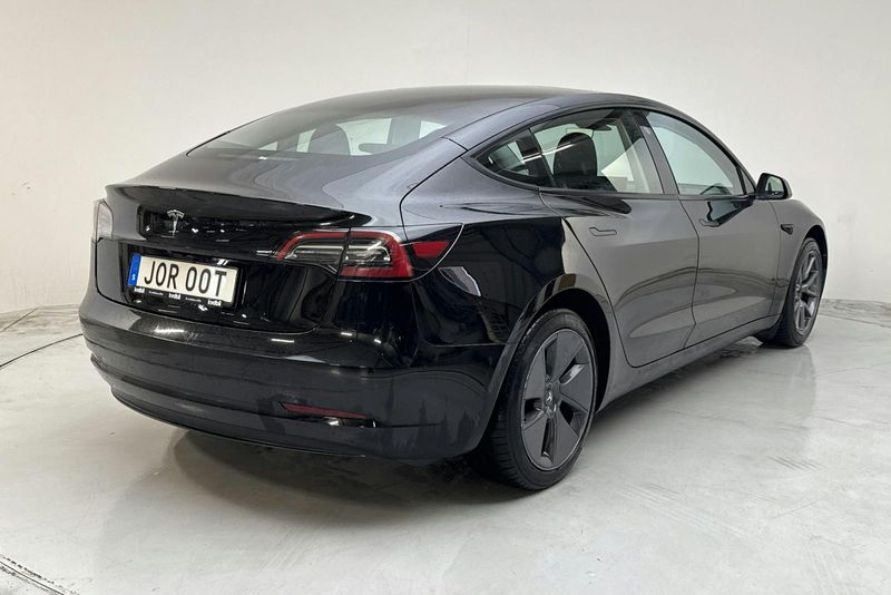 Tesla Model 3 bild 3
