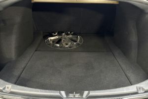 Tesla Model 3 bild 9