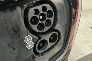 Tesla Model 3 bild 16