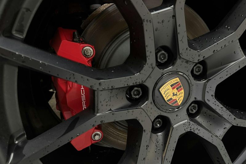 Porsche Taycan bild 22