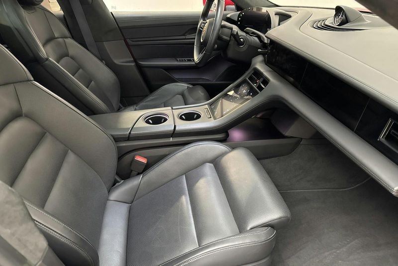 Porsche Taycan bild 7