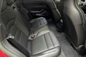 Porsche Taycan bild 8