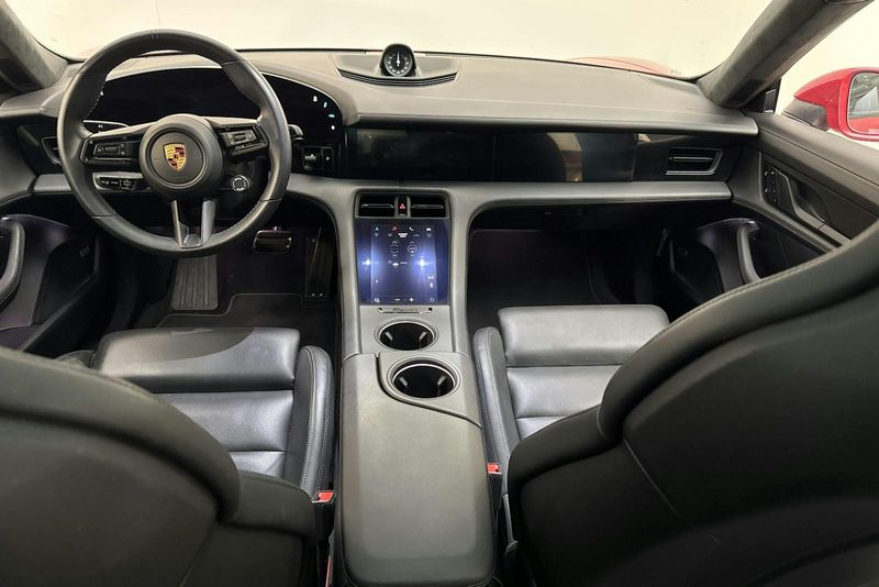 Porsche Taycan bild 6