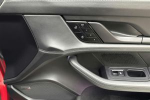 Porsche Taycan bild 16