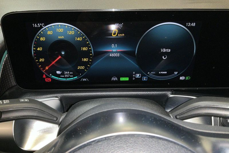 Mercedes EQB300 bild 11