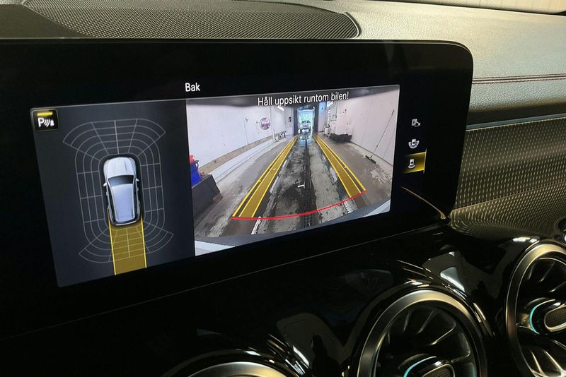 Mercedes EQB300 bild 12