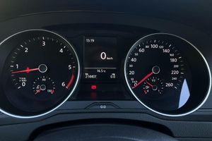 Volkswagen Passat bild 10