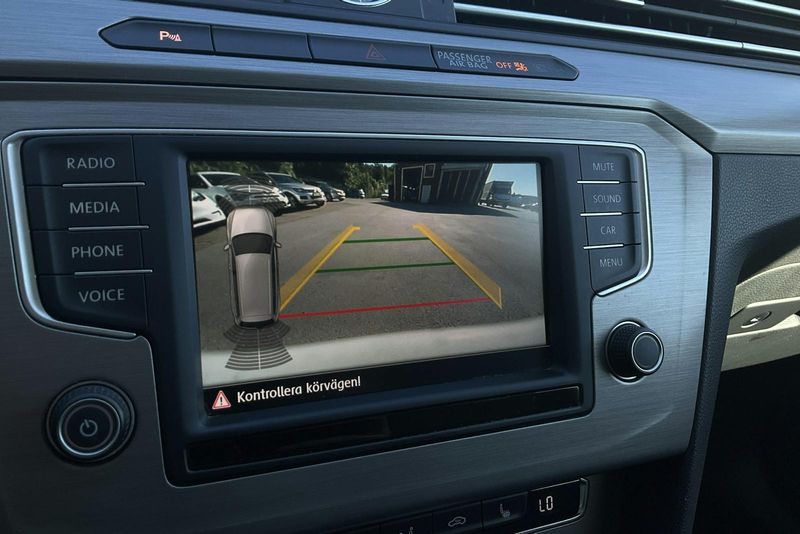 Volkswagen Passat bild 11